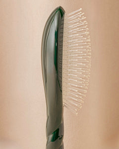 N.04 La Brosse Démêlante & Massante La Miracle Vert Emeraude