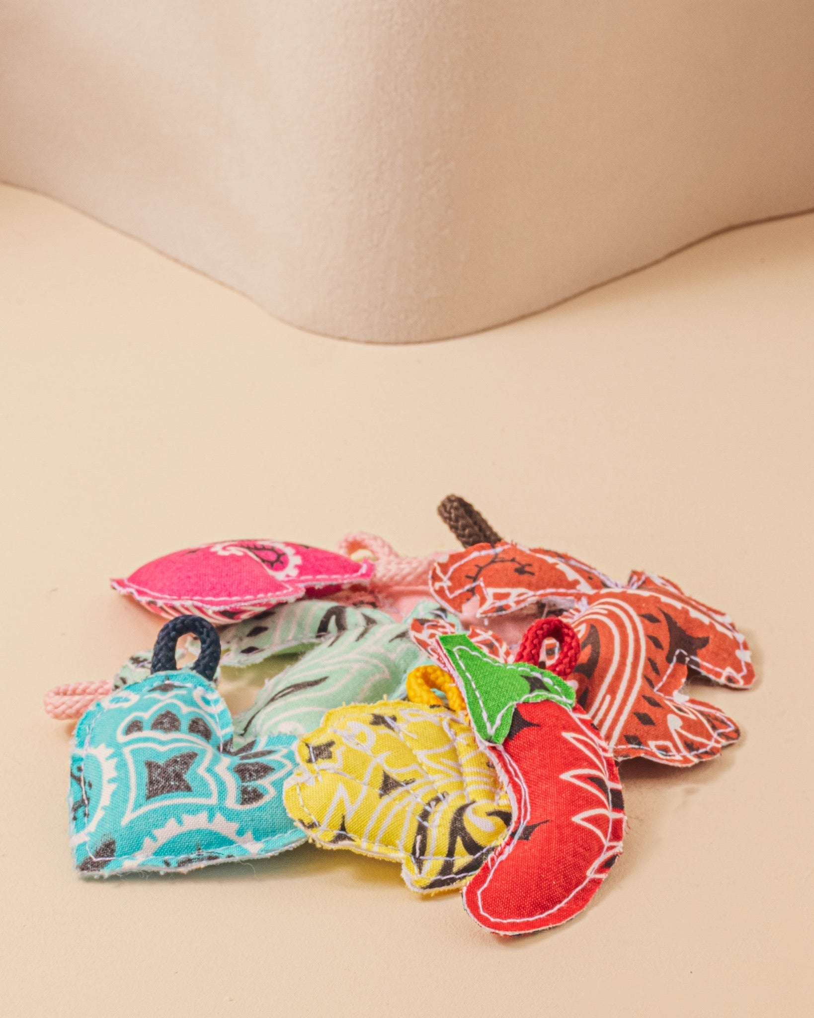 Call It By Your Name x La Bonne Brosse Charms Coeur Fuchsia