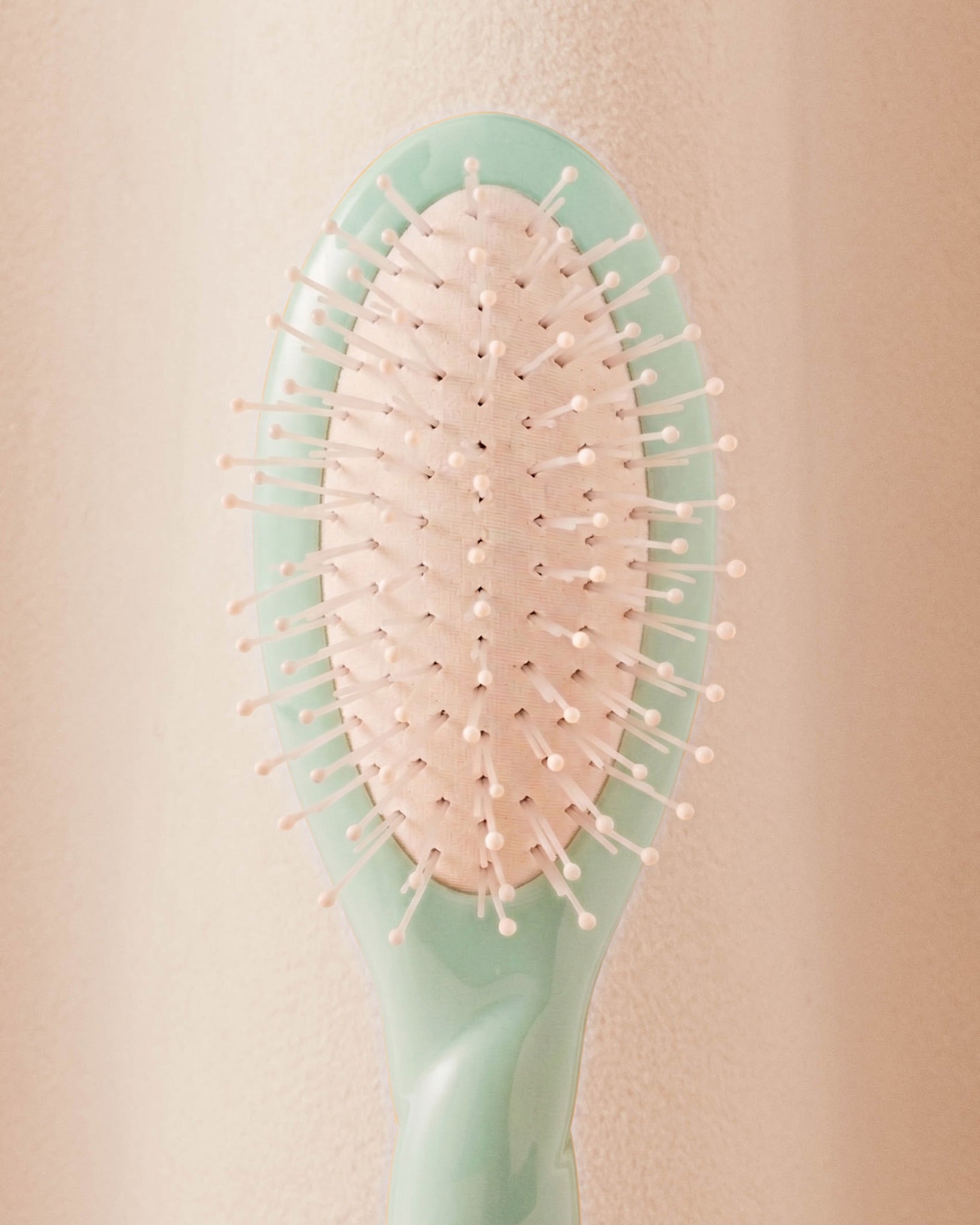 Édition Limitée Bleu Lagon N.04 La Micro Brosse Démêlante & Massante La Miracle