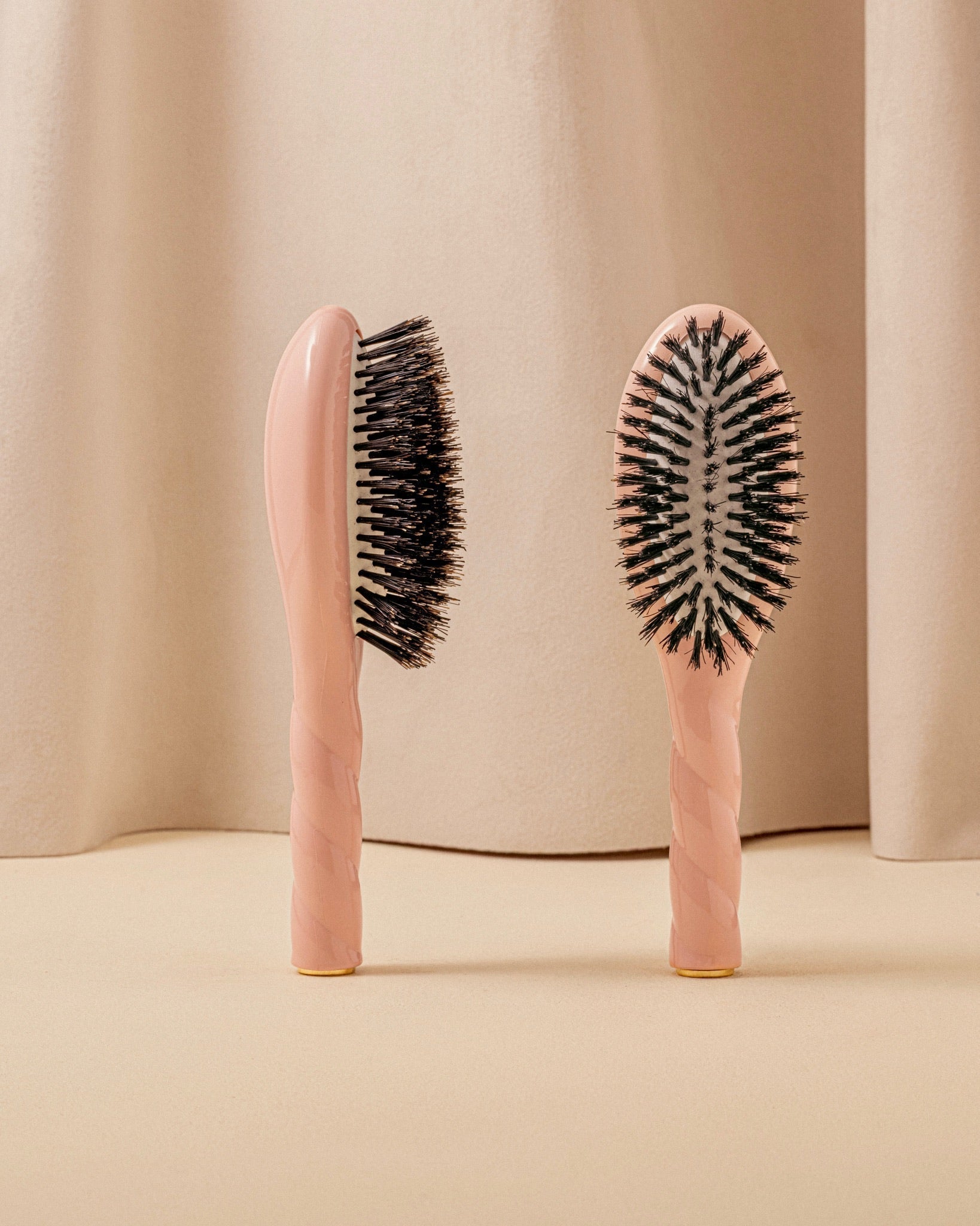 N.01 La Petite Brosse Brillance & Soin l'Universelle Rose Poudré