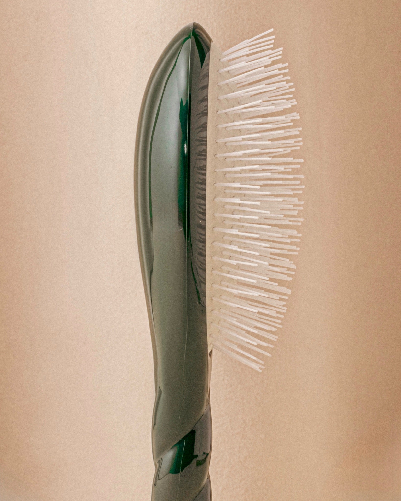 N.07 La Brosse Démêlante & Stimulante l'Intense Vert Emeraude