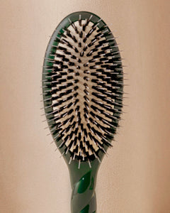 N.02 La Brosse Démêlante & Soin l'Indispensable Vert Emeraude